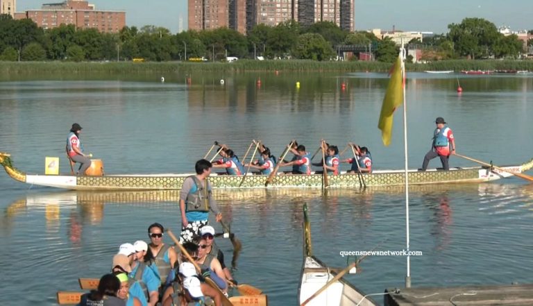 Dragon Boats Speed Through Flushing Meadows Corona Park Dragon Boat